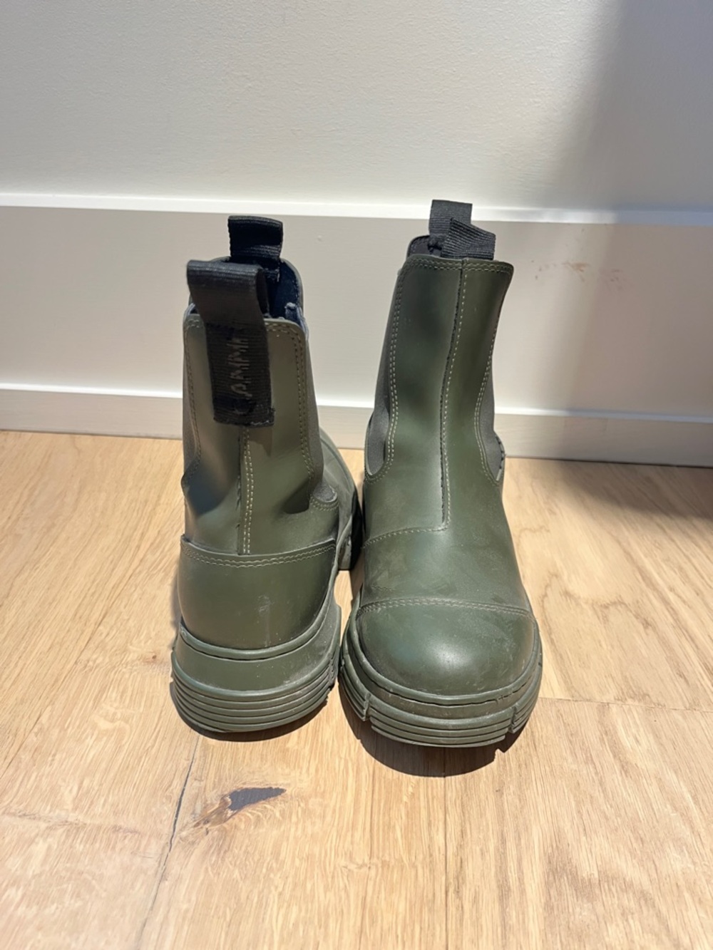 Ganni Rubber Chelsea Boots - Picture 4 of 7